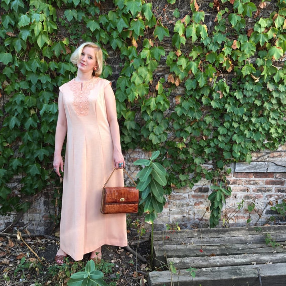 Vintage 1960'S Structured Peach Lace Maxi Dress